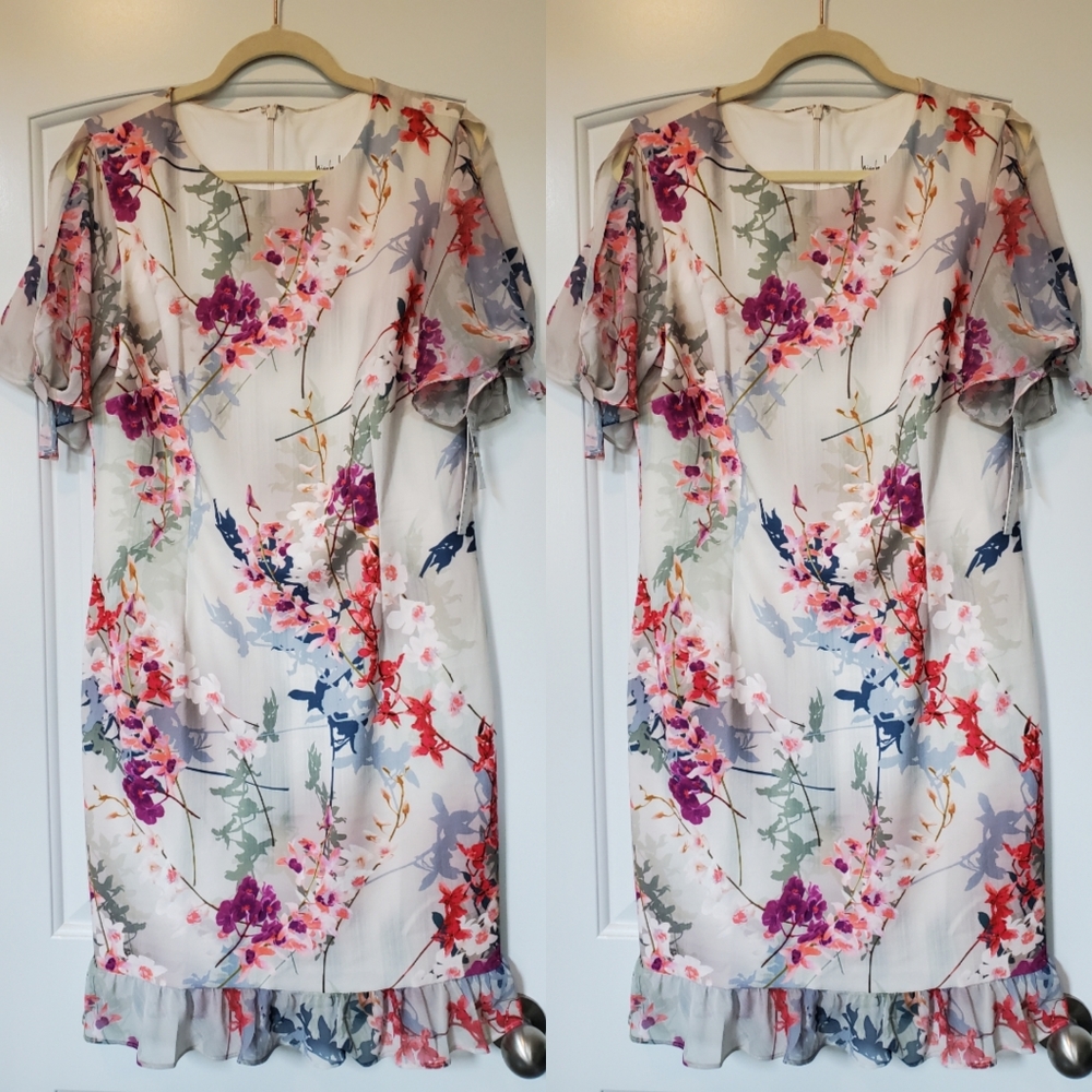 🥂Nicole Miller Split Sleeve Floral Dress